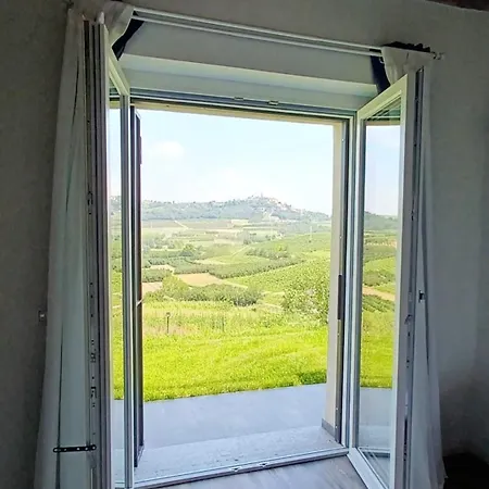 Le Aromatiche, In Cascina Con Giardino Casa de Férias *