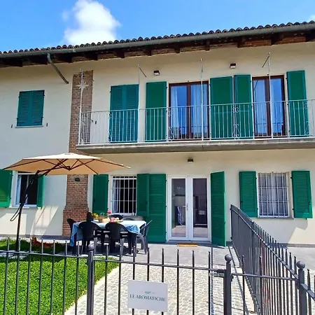 Holiday home Le Aromatiche, In Cascina Con Giardino Castagnito
