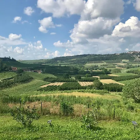 Holiday home Le Aromatiche, In Cascina Con Giardino *